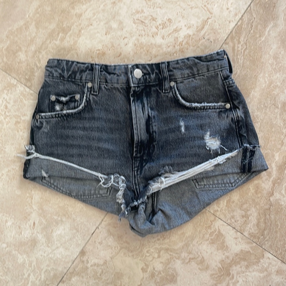 Zara Denim Shorts size US4